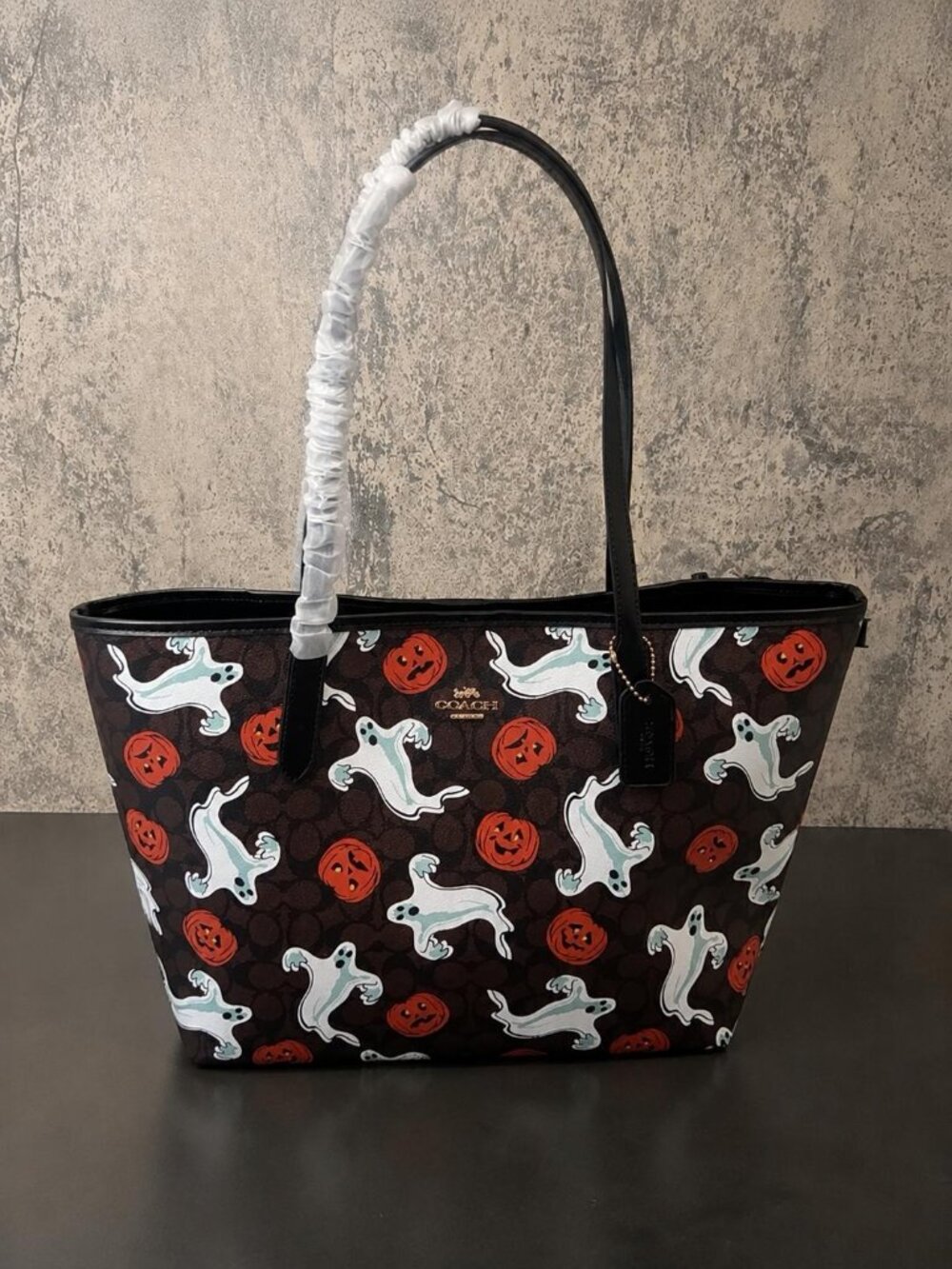 NWT Coach City Tote Bag With Pumpkin Halloween Print CCE69 In Walnut Black